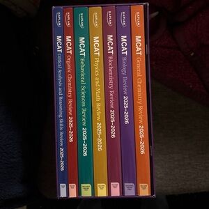 Kaplan MCAT 7-Book Review Set 2025-2026 Lightly Used